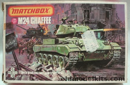 Matchbox 1/76 M24 Chaffe Light Tank with Diorama Display Base, PK-79 plastic model kit